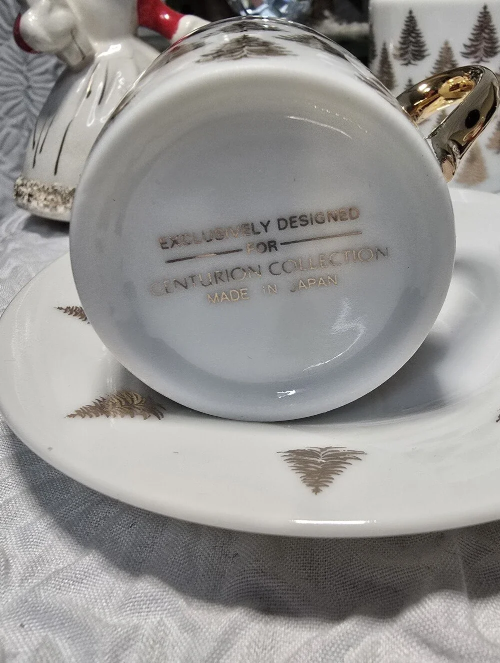 Vintage Centurion Collection Gold Christmas Tree Espresso Cups & Saucers - 8pc
